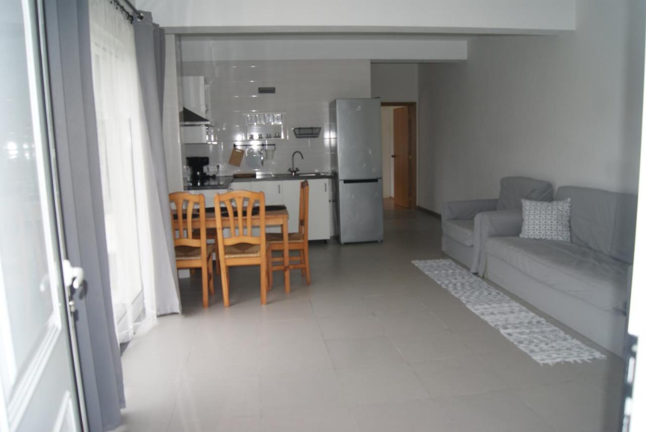 Apartamentos Praia Do Almoxarife Horta  Exterior foto